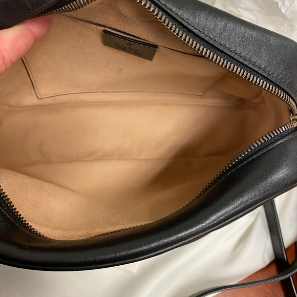 SOLD ON IG ✖️ Gucci Marmont Camera Bag - Picture 3 of 8